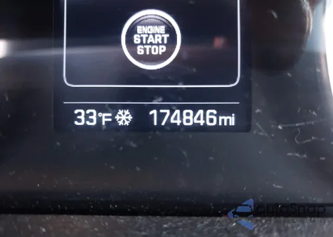 2017 Hyundai Elantra Value Edition z USA, uszkodzony, nr VIN 5NPD84LF4HH160589